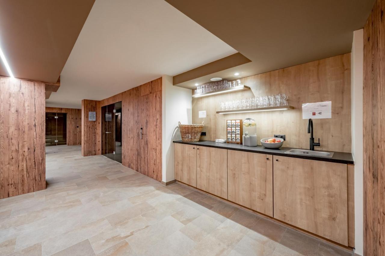 Alpenhotel Zimba Brand  Bagian luar foto